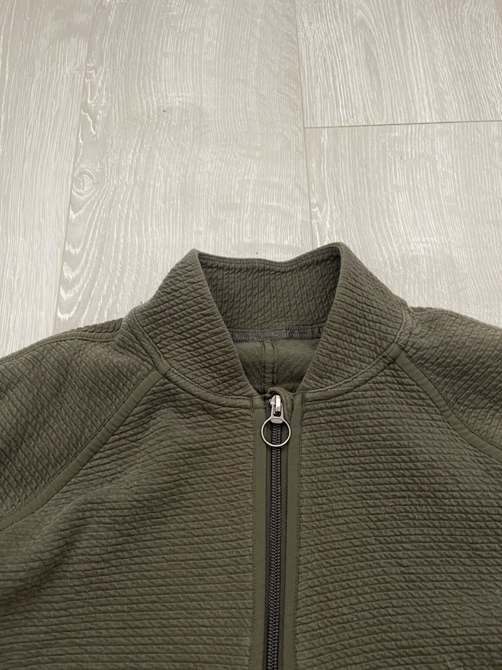Lululemon On Repeat Bomber Dark Olive Green size 8 - Picture 11 of 16